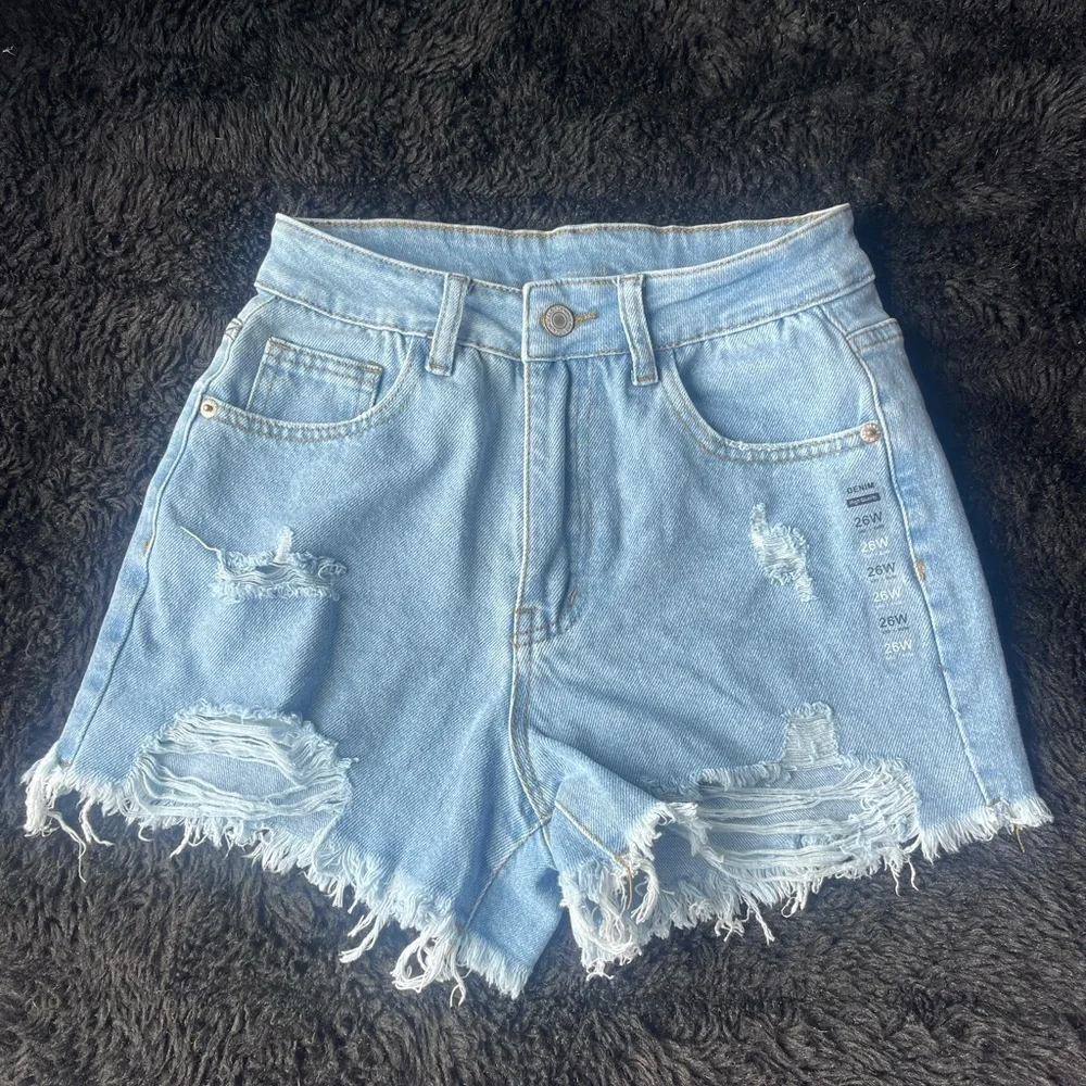Jean Denim Shorts NWT Distressed